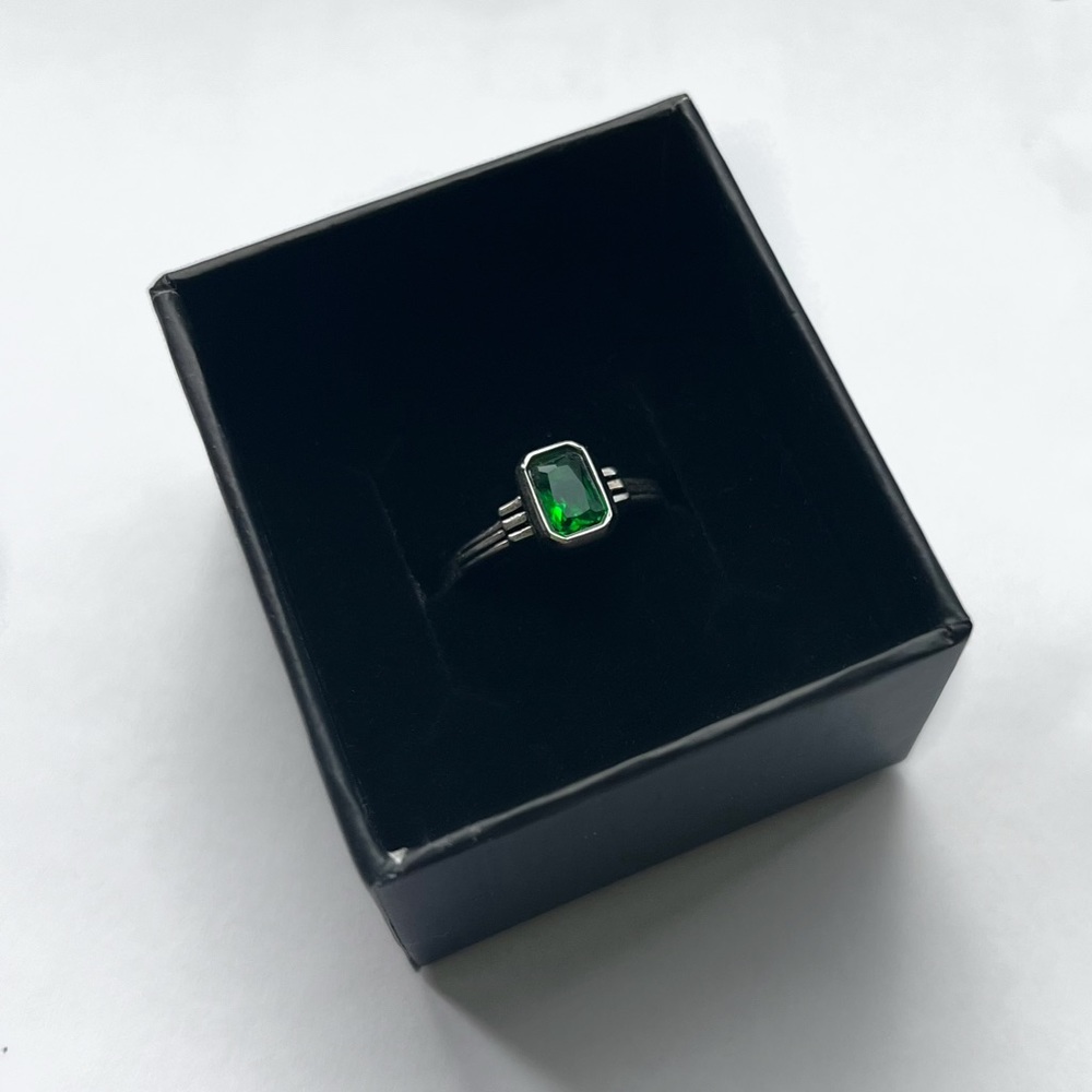 Little Rooms Edison Ring - Sterling Silver - Size 7